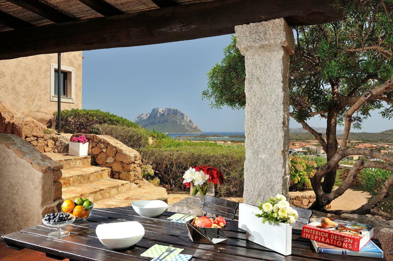Residence L'Ea Di Lavru - Appartamenti Mono-Bilo-Trilocali ポルト・サン・パーオロ エクステリア 写真