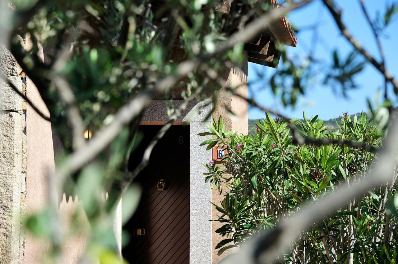Residence L'Ea Di Lavru - Appartamenti Mono-Bilo-Trilocali ポルト・サン・パーオロ エクステリア 写真