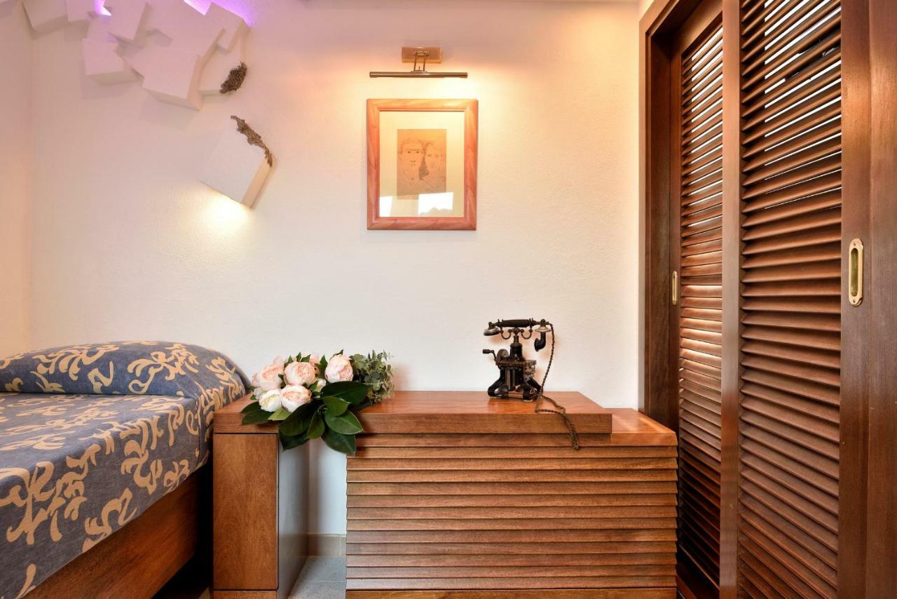 Residence L'Ea Di Lavru - Appartamenti Mono-Bilo-Trilocali ポルト・サン・パーオロ エクステリア 写真