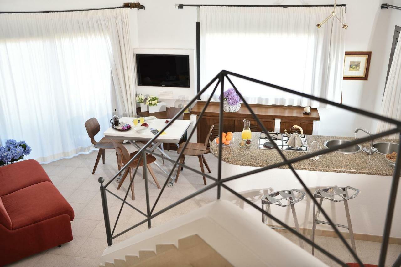 Residence L'Ea Di Lavru - Appartamenti Mono-Bilo-Trilocali ポルト・サン・パーオロ エクステリア 写真