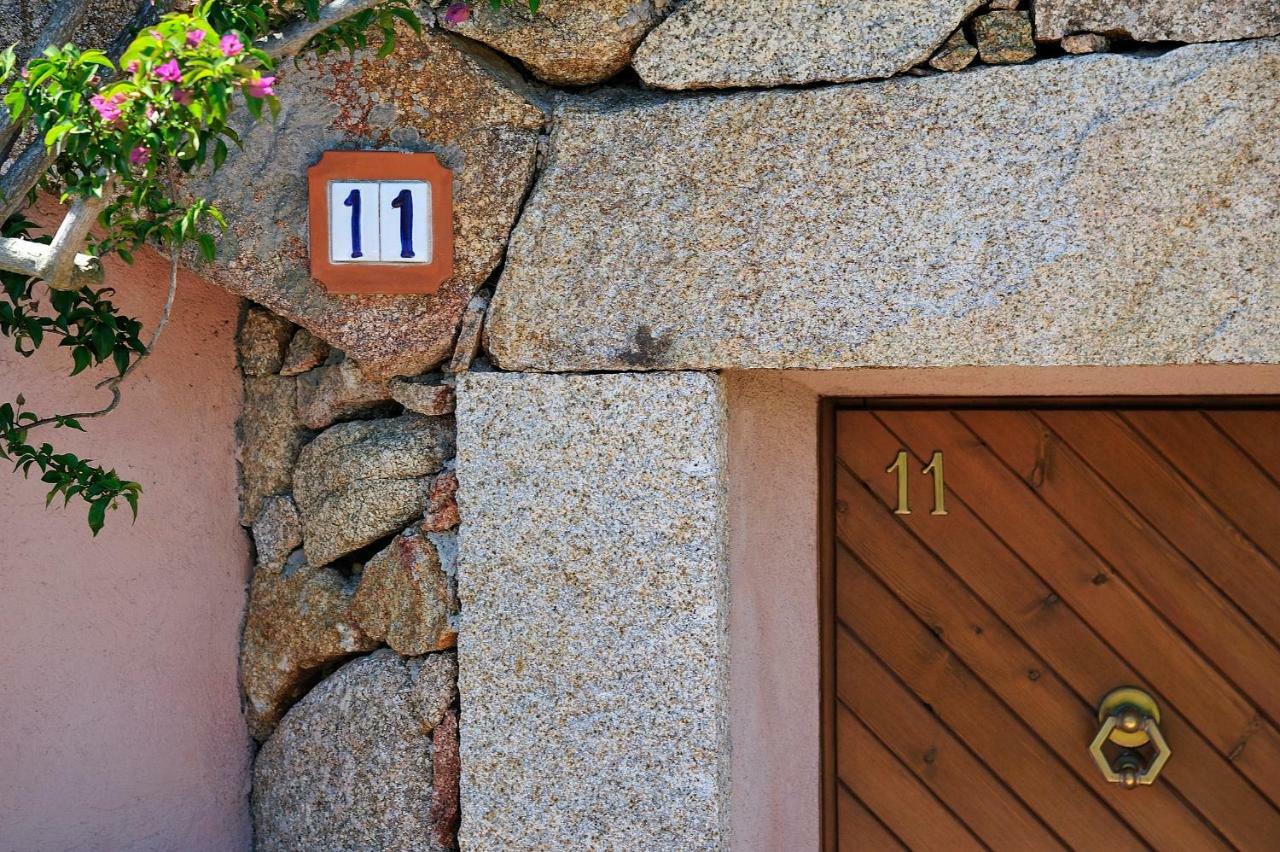 Residence L'Ea Di Lavru - Appartamenti Mono-Bilo-Trilocali ポルト・サン・パーオロ エクステリア 写真